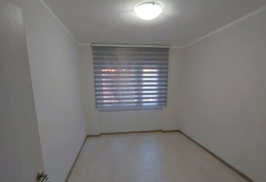 Izdavanje, poslovni prostor, 45m², Preko Morače, Podgorica