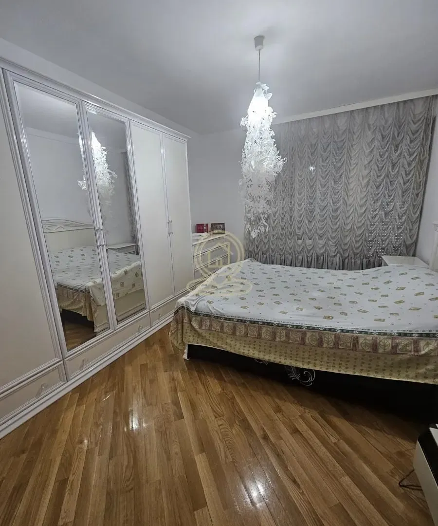 Prodaja, trosoban stan, 130m², Centar, Kragujevac