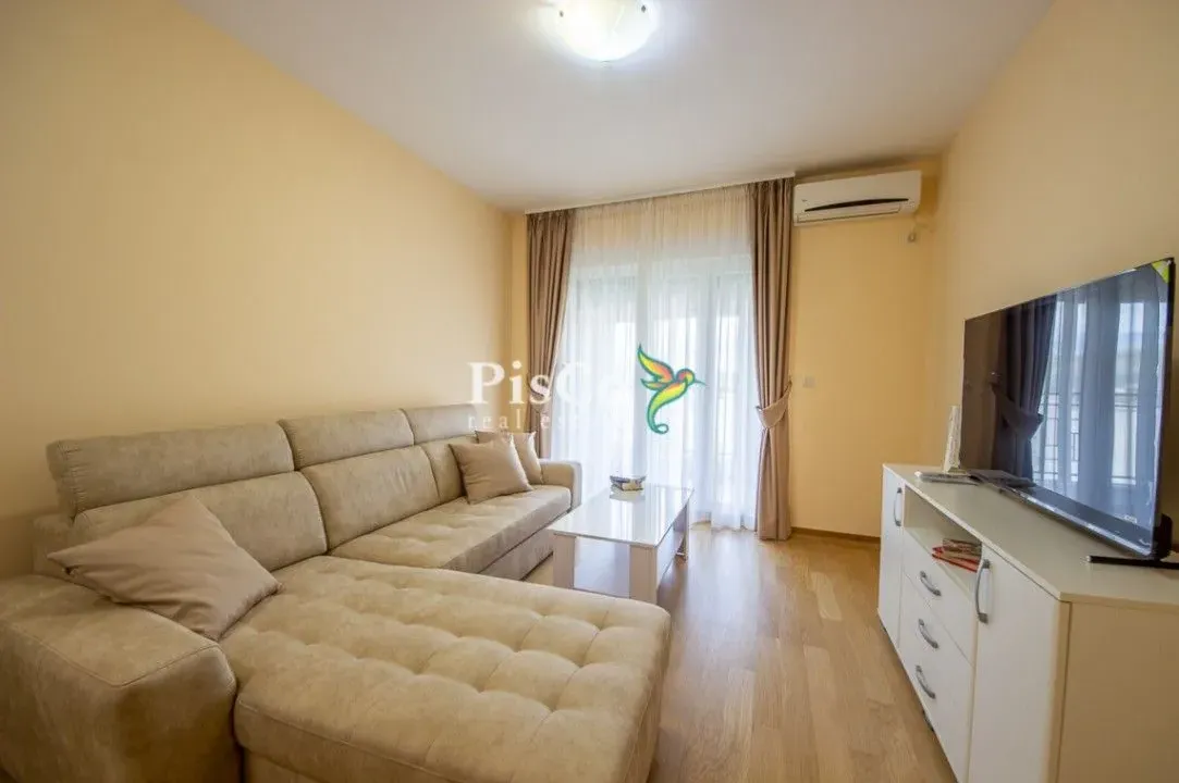 Prodaja, jednosoban stan, 46m², Blok 6, Podgorica