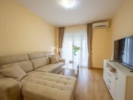 Prodaja, jednosoban stan, 46m², Blok 6, Podgorica - image 1