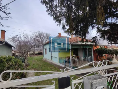 Prodaja, kuća, 72m², Majur, Jagodina - image 2