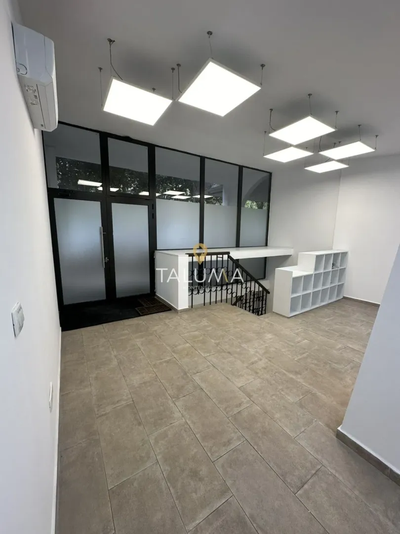 Sale, office space, 294m², Blok 5, Podgorica