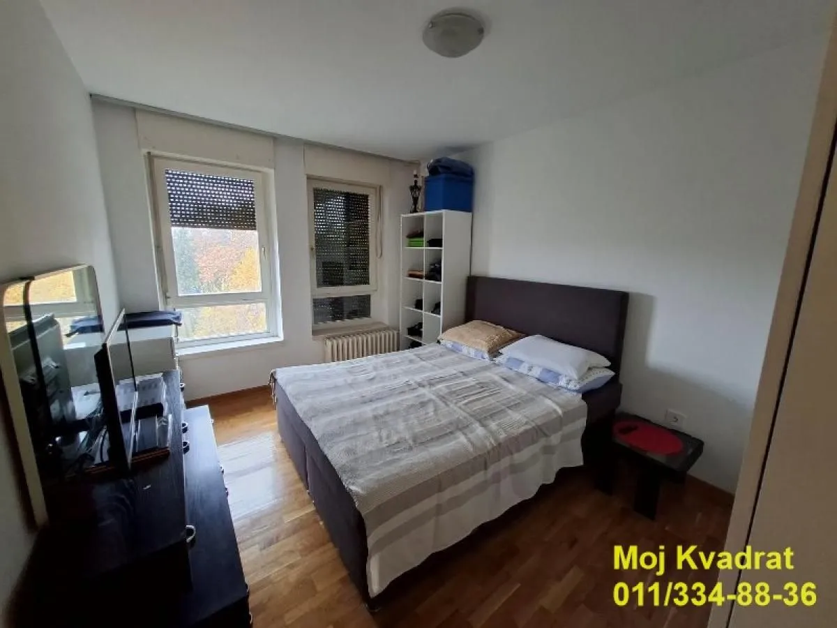 Sale, four bedroom apartment, 102m², Savski Venac, Beograd