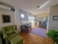 Prodaja, dvosoban stan, 61m², Vračar Hram, Vračar Sve Podlokacije - image 1