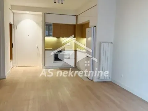 Izdavanje, trosoban stan, 71m², Savski Venac, Beograd - image 3