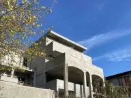 Prodaja,  kuća, 180m2, Zankovići, Bar