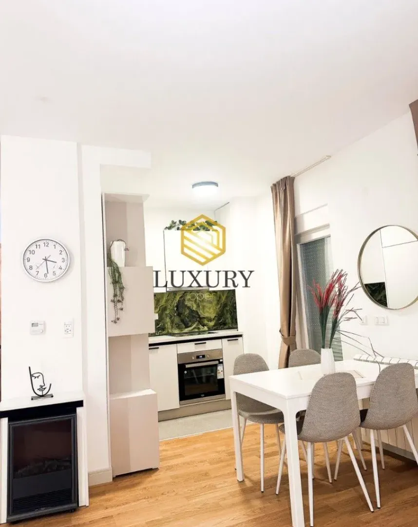 Prodaja, jednosoban stan, 54m², Centar, Kolašin