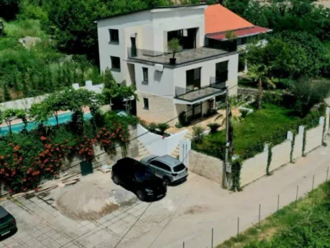 Sale, house, 300m², Markovići, Budva - image 8