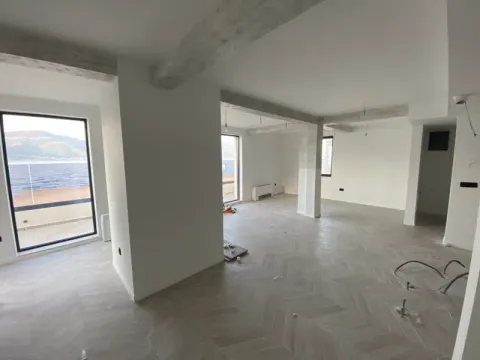 Prodaja, kuća, 225m², Krašići, Tivat - image 11