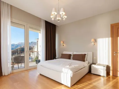 Sale, house, 600m², Blizikuće, Budva - image 3