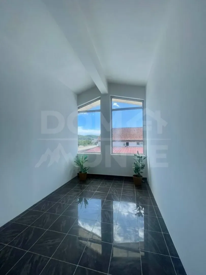 Rent, office space, 97m², Tivat, Crna Gora