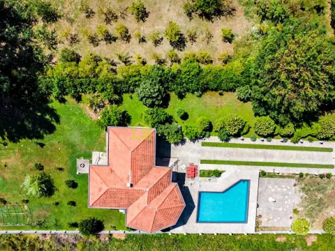 Prodaja, kuća, 340m², Danilovgrad, Crna Gora - image 4