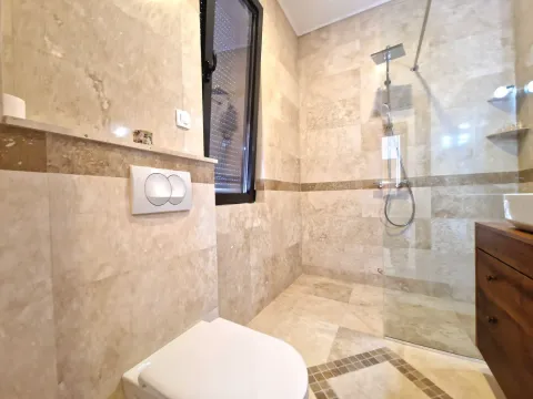 Prodaja, jednosoban stan, 55m², Reževići, Budva - image 25