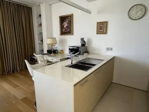 Prodaja, dvosoban stan, 141m², Dukley Gardens, Budva - image 3