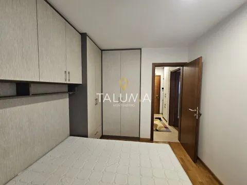 Rent, one bedroom apartment, 43m², Tološi, Podgorica - image 5