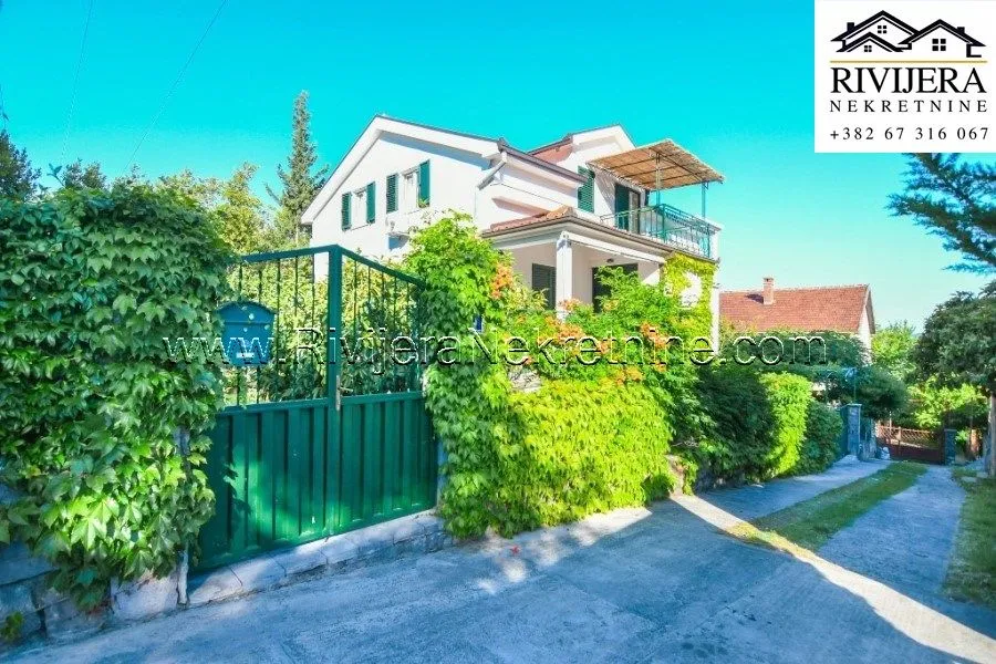 Prodaja, kuća, 279m², Bijela, Herceg Novi
