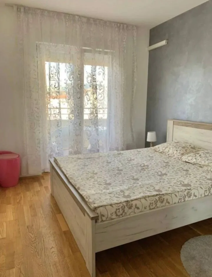 Rent, one bedroom apartment, 45m², Stari Aerodrom, Podgorica
