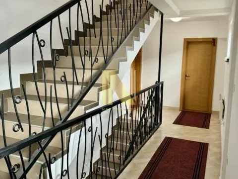 Prodaja, trosoban stan, 42m², Kopaonik, Srbija - image 6