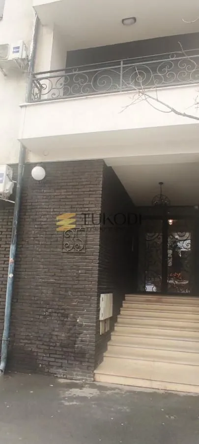 Rent, parking/garage, 12m², Gundulićev Venac, Beograd