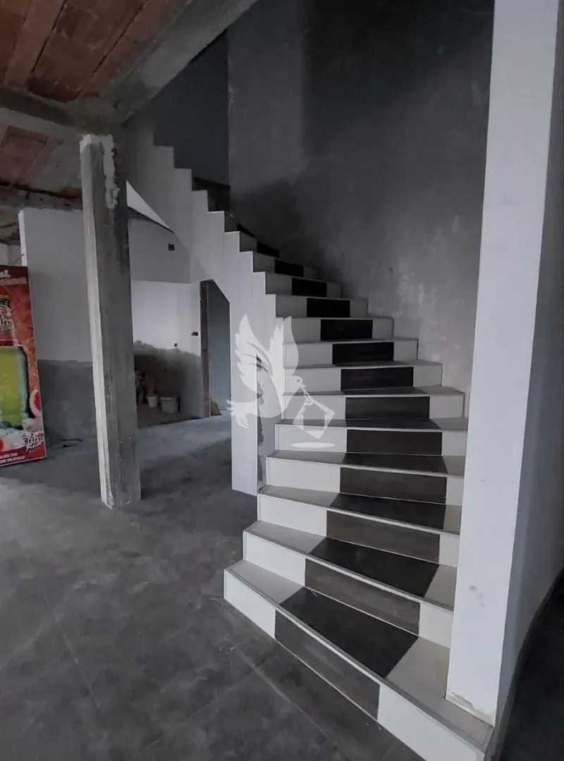 Prodaja, ugostiteljski objekat, 400m², Mladenovac, Beograd