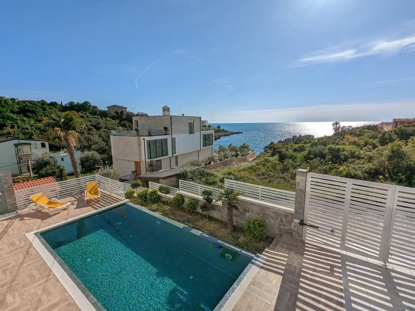 Sale, house, 365m², Utjeha, Bar