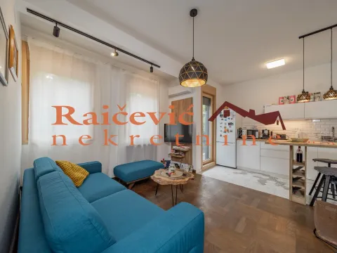 Rent, two bedroom apartment, 40m², Šumice, Beograd - image 3