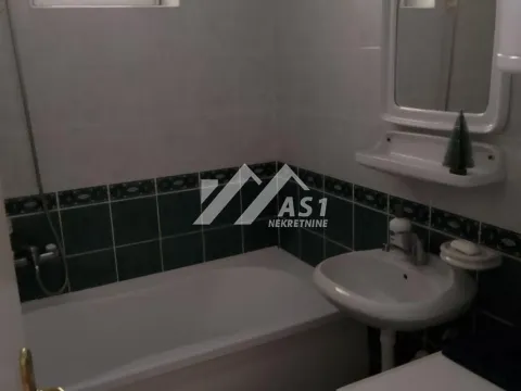 Rent, one bedroom apartment, 33m², Grbavica, Novi Sad Sve Podlokacije - image 7