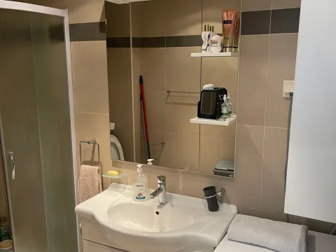 Sale, one bedroom apartment, 49m², Pržno, Budva - image 11