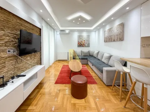 Izdavanje, dvosoban stan, 46m², Grbavica, Novi Sad Sve Podlokacije - image 3