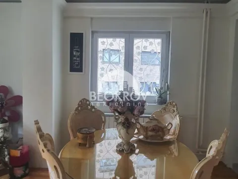 Rent, four bedroom apartment, 150m², Čubura, Beograd - image 13