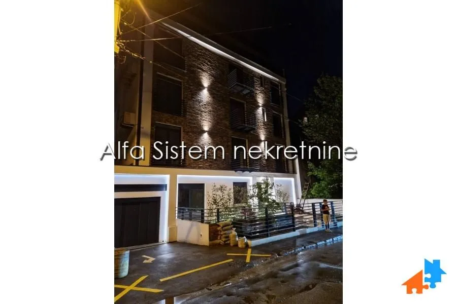 Rent, four bedroom apartment, 144m², Voždovac Sve Podlokacije, Beograd