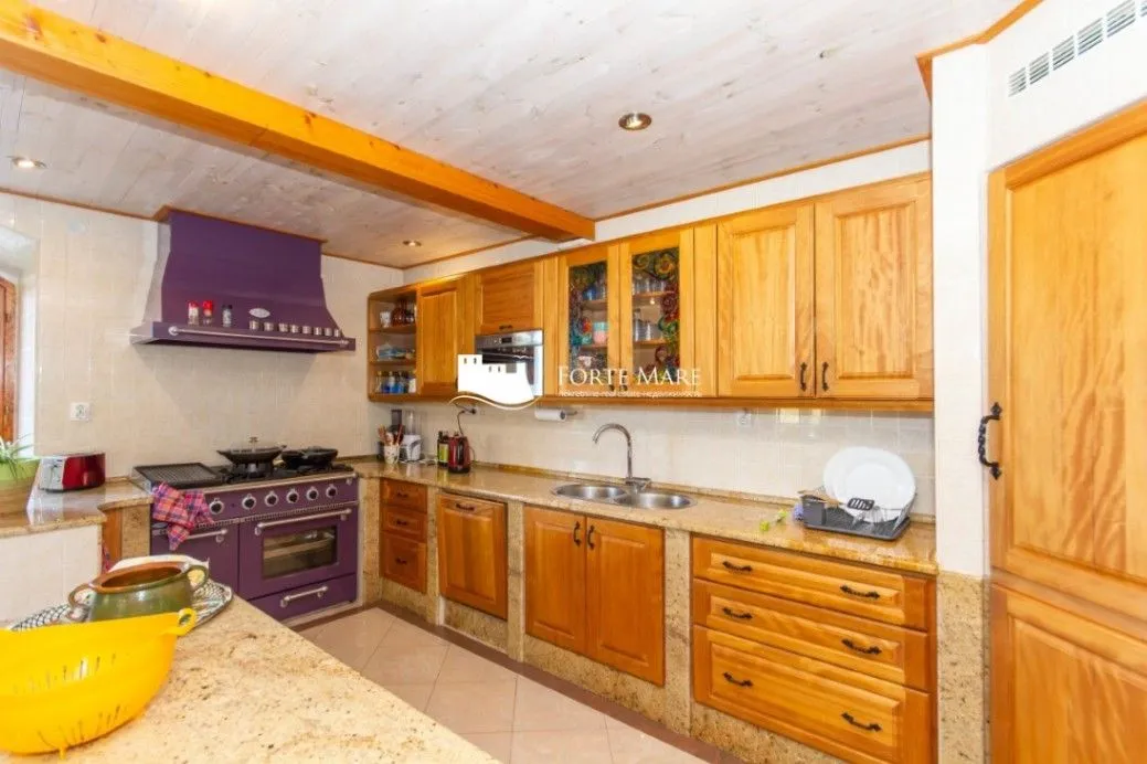 Prodaja, kuća, 226m², Podi, Herceg Novi