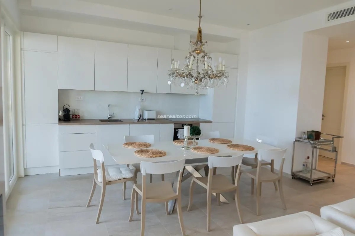 Prodaja, dvosoban stan, 120m², Luštica Bay, Tivat