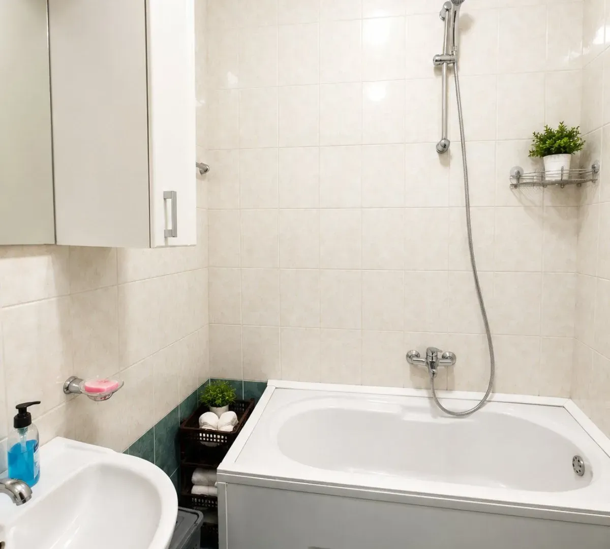 Rent, one bedroom apartment, 50m², Stari Aerodrom, Podgorica
