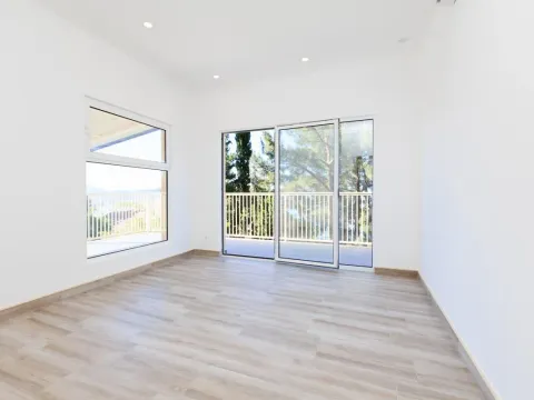 Prodaja, kuća, 123m², Šušanj, Bar - image 24