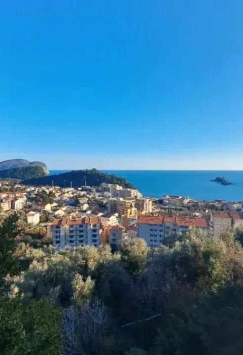 Prodaja, trosoban stan, 135m², Petrovac, Budva