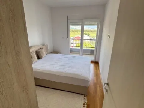 Izdavanje, jednosoban stan, 45m², Stari Aerodrom, Podgorica - image 2