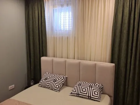 Rent, one bedroom apartment, 45m², Pod Kuk, Tivat - image 3