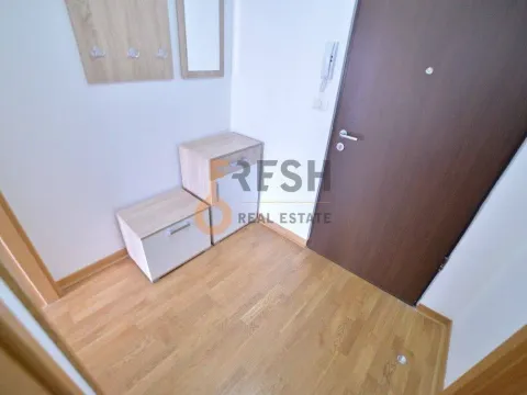 Izdavanje, jednosoban stan, 41m², City Kvart, Podgorica - image 2