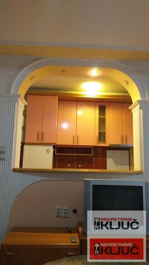 Rent, two bedroom apartment, 50m², Grbavica, Novi Sad Sve Podlokacije