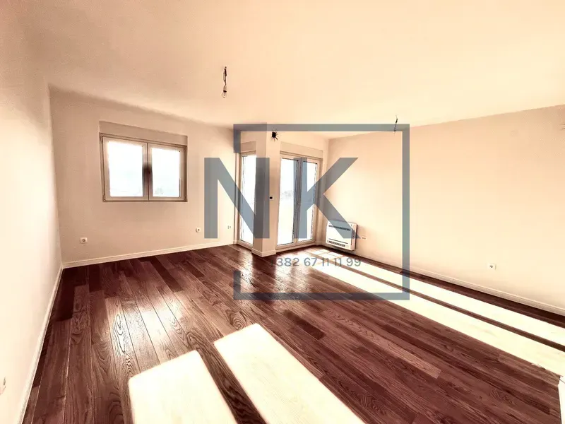 Prodaja, dvosoban stan, 71m², Central Point, Podgorica