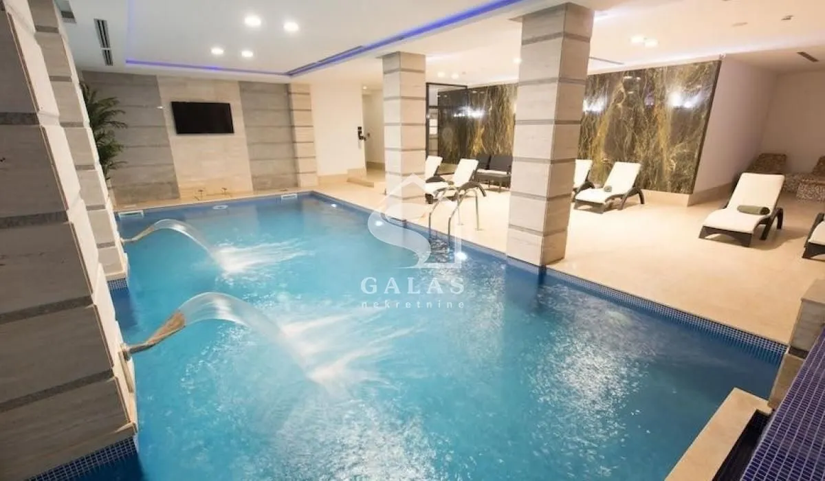 Izdavanje, dvosoban stan, 43m², Vračar Sve Podlokacije, Beograd