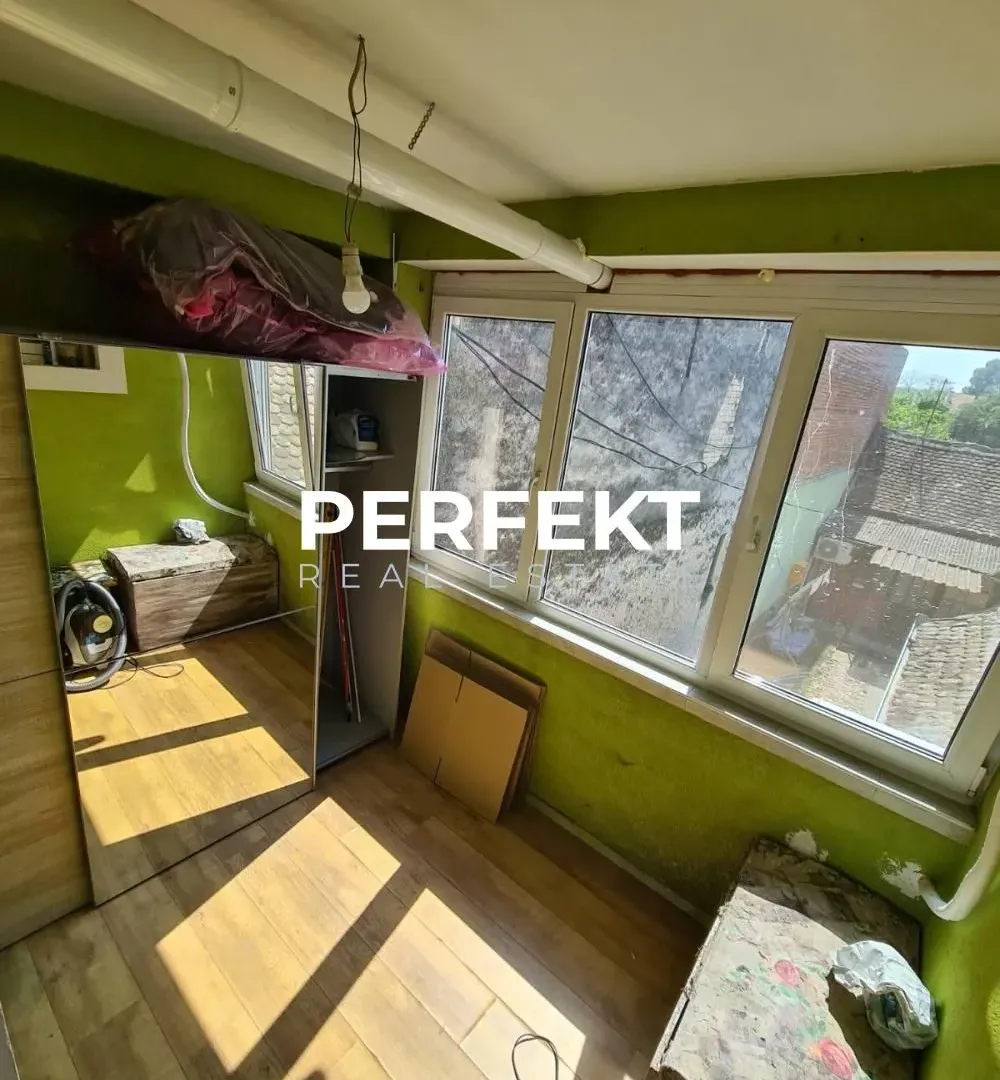 Prodaja, četvorosoban stan, 93m², Pančevo, Srbija