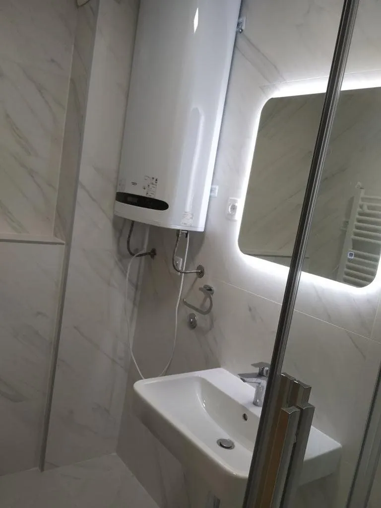 Izdavanje, jednosoban stan, 45m², City Kvart, Podgorica