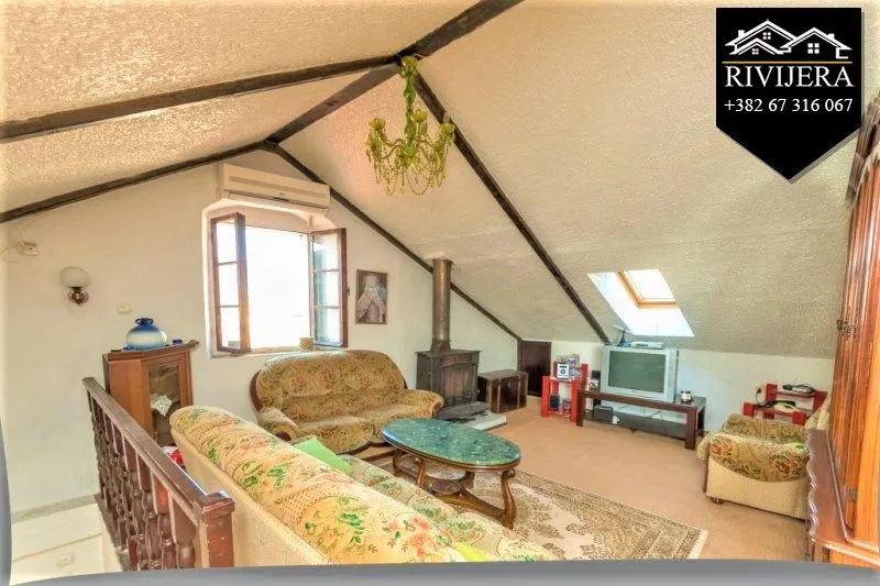 Prodaja, kuća, 280m², Centar, Herceg Novi