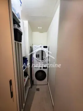 Rent, three bedroom apartment, 86m², Savski Venac, Beograd - image 18