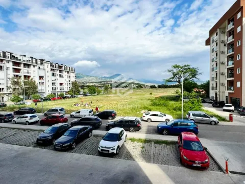 Rent, one bedroom apartment, 47m², Stari Aerodrom, Podgorica - image 13