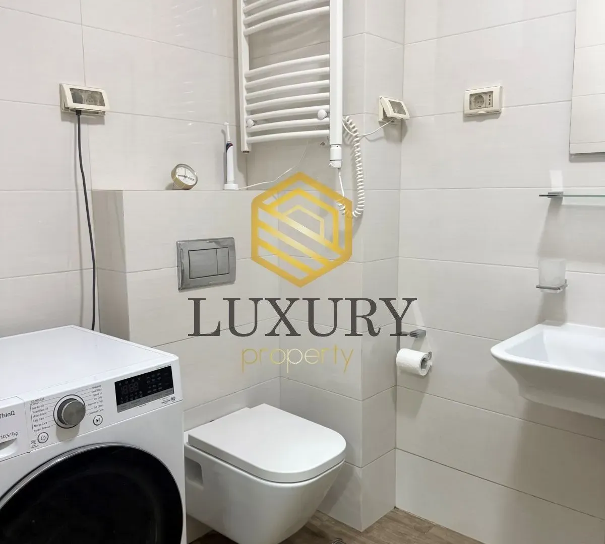 Prodaja, trosoban stan, 72m², City Kvart, Podgorica