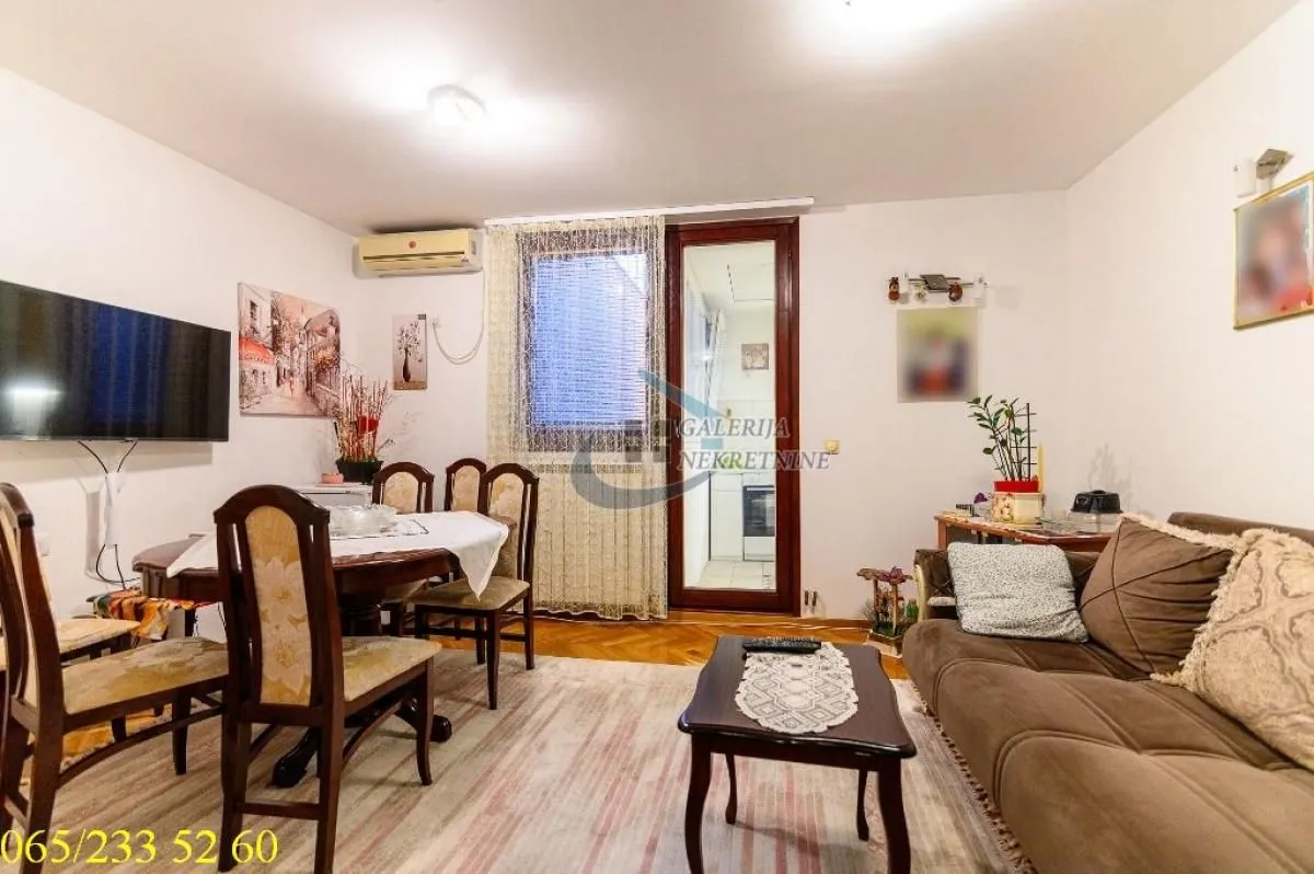 Prodaja, dvosoban stan, 47m², Neimar, Vračar Sve Podlokacije