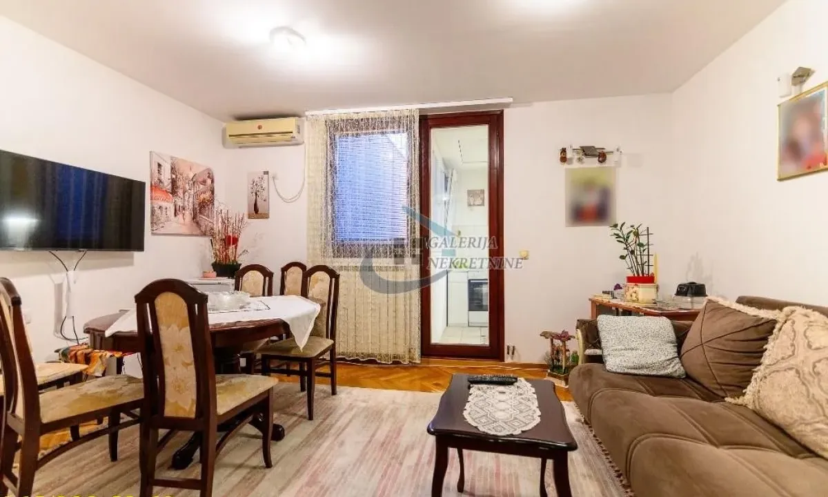 Prodaja, dvosoban stan, 47m², Neimar, Vračar Sve Podlokacije